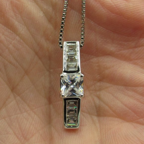 Jewelry - 18" Sterling Silver Unique CZ Diamond Necklace